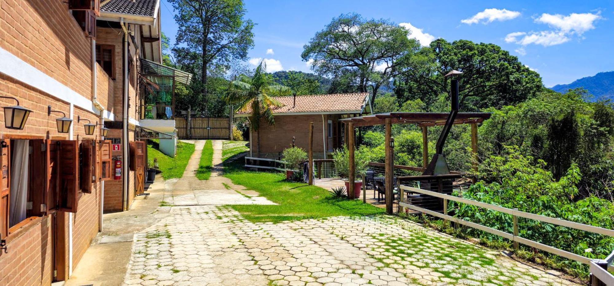 Cores E Flores Da Serra Pousada By Concavus Santo Antonio do Pinhal Exterior photo
